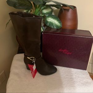 Brand new boots!!
